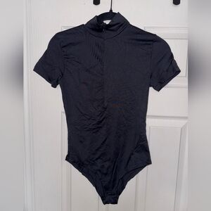Basic bodysuit